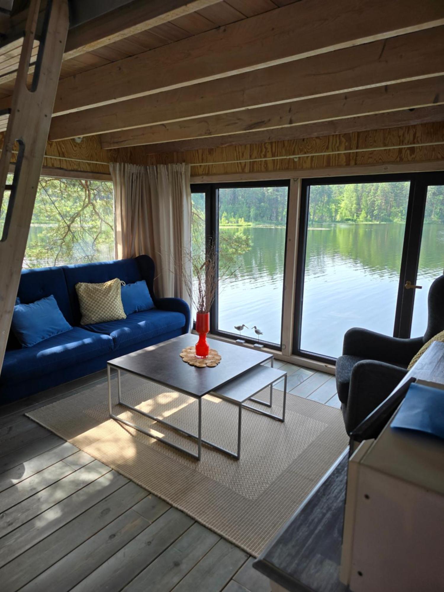 Treehouse Ciekurs Vila Dukuri Exterior foto